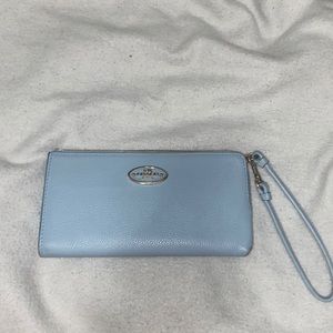 coach wristlet/wallet